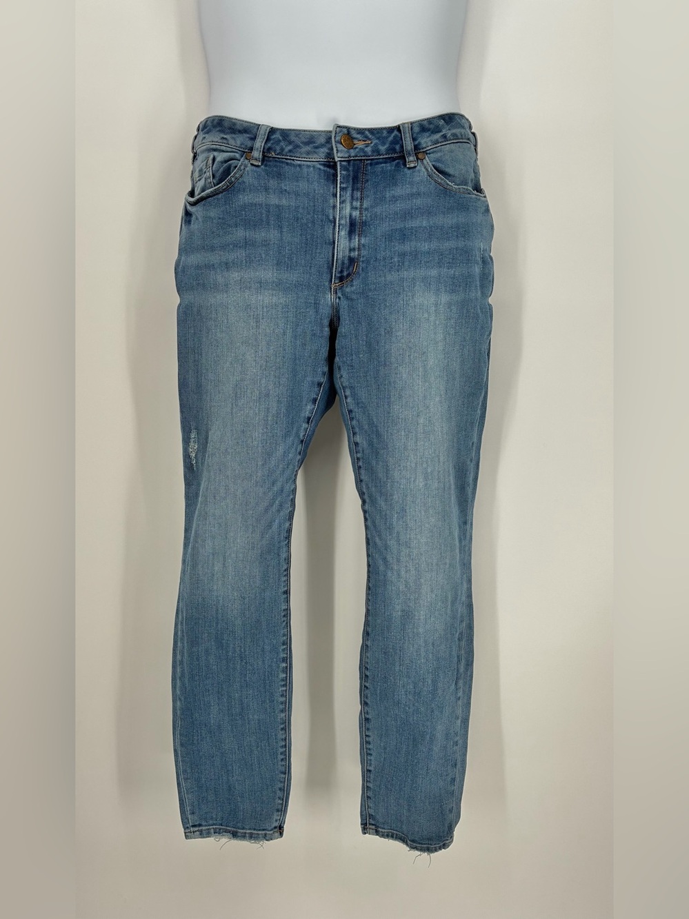 Sundance Primrose Fit Straight Leg Slim Denim Jeans Medium Wash Size 32